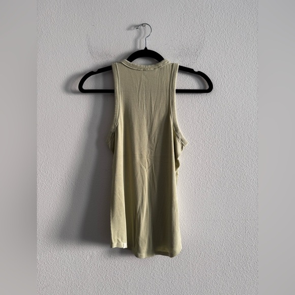 Lululemon Hold Tight Tank Dewy - Picture 4 of 6